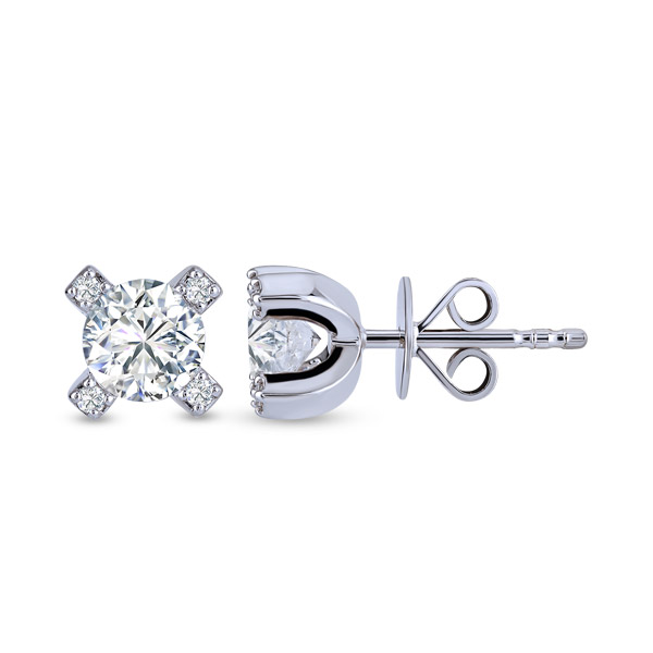 Cercei Solitaire cu diamante de 0.41 ct