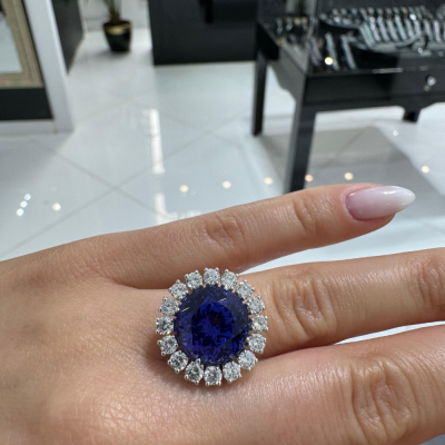 Inel cu diamante de 1.39 ct si Tanzanite de 9.58 ct