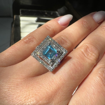 Inel cu diamante de 1.61 ct si Blue Topaz de 1.32 ct