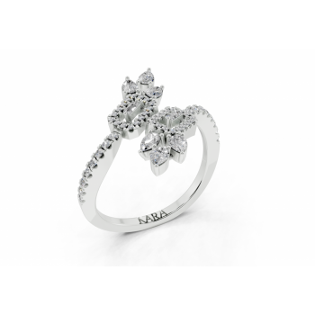 Inel cu diamante Pear Cut de 0.31ct, diamante baget de 0.02ct si diamante rotunde de 0.16ct