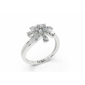 Inel cu diamante Pear Cut de 0.39ct, diamante Marquise Cut de 0.16ct si diamante rotunde de 0.02ct