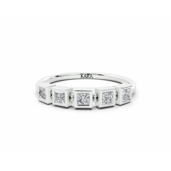 Inel cu diamante Princess Cut de 0.25ct