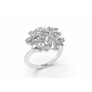 Inel cu diamante Princess Cut de 0.35ct, diamante Pear Cut de 0.70ct si diamante Marquise Cut de 0.34ct