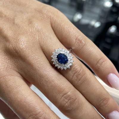 Inel cu Diamante de 0.70 ct si Safir de 1.61 ct