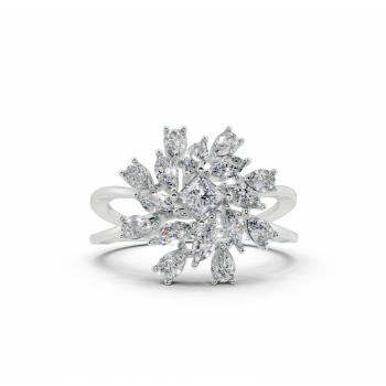 Inel cu un diamant central Princess Cut de 0.20ct, diamante Pear Cut de 0.41ct si diamante Marquise Cut de 0.30ct